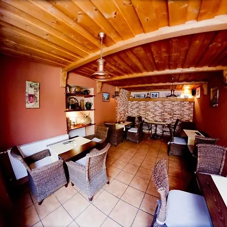 Hotel Atrium 3*